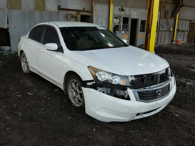 1HGCP26419A168043 - 2009 HONDA ACCORD LXP WHITE photo 1