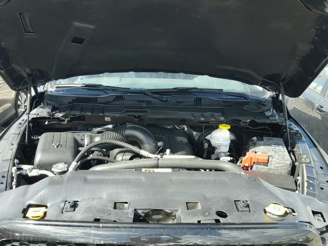 3C6RR6KT7HG548678 - 2017 RAM 1500 ST BLACK photo 7