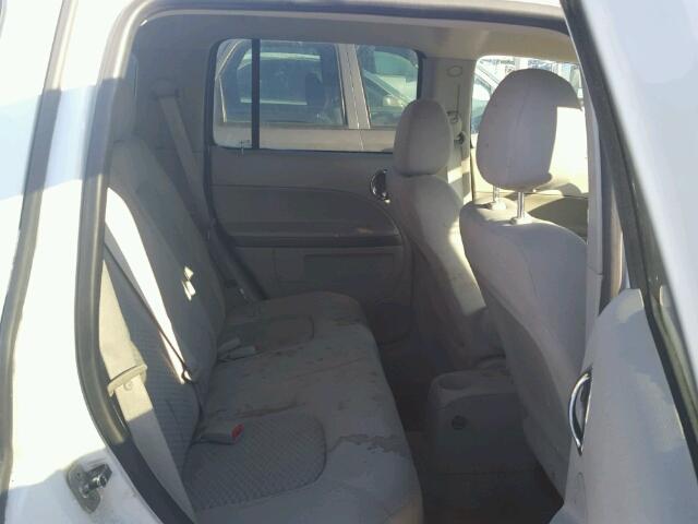 3GNDA13D68S559390 - 2008 CHEVROLET HHR LS WHITE photo 6