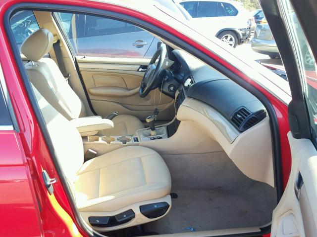 WBAAV53421JR78459 - 2001 BMW 330 I RED photo 5
