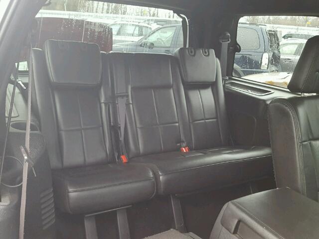 5LMJJ2J57AEJ07812 - 2010 LINCOLN NAVIGATOR 银色 照片 6