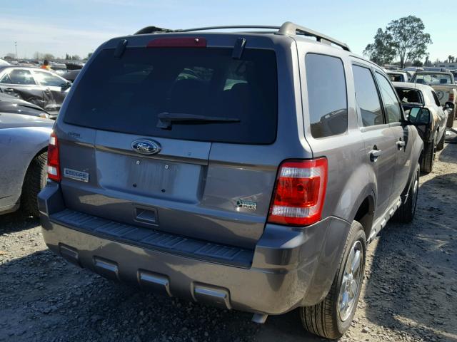 1FMCU0DG8AKD11699 - 2010 FORD ESCAPE XLT GRAY photo 4