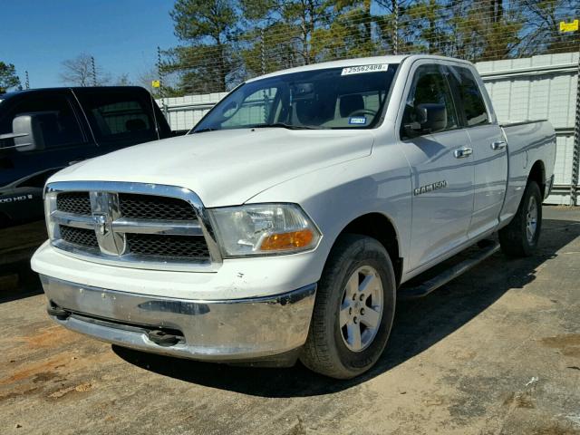 1D7RB1GP1BS692714 - 2011 DODGE RAM 1500 WHITE photo 2