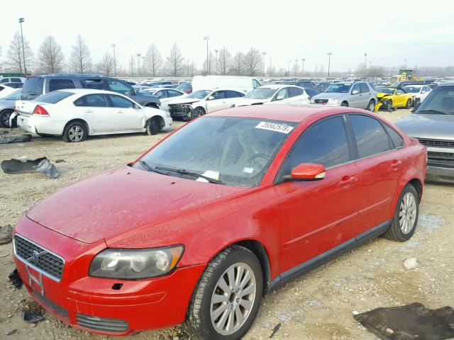 YV1MS382552048165 - 2005 VOLVO S40 2.4I RED photo 2