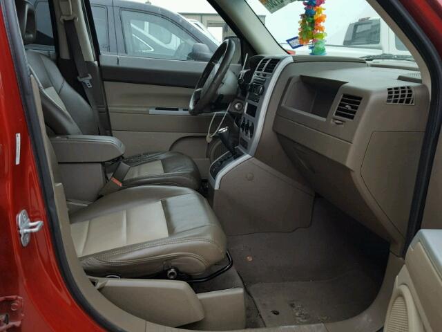 1J8FT48W88D658471 - 2008 JEEP PATRIOT LI RED photo 5