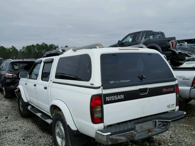 1N6ED27T5YC417398 - 2000 NISSAN FRONTIER C WHITE photo 3