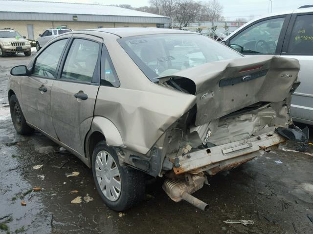 1FAFP34N95W162510 - 2005 FORD FOCUS ZX4 TAN photo 3