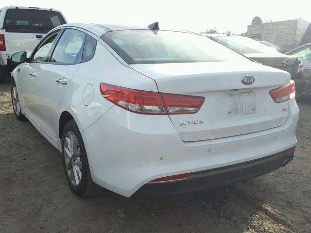 5XXGU4L32GG008433 - 2016 KIA OPTIMA EX WHITE photo 3