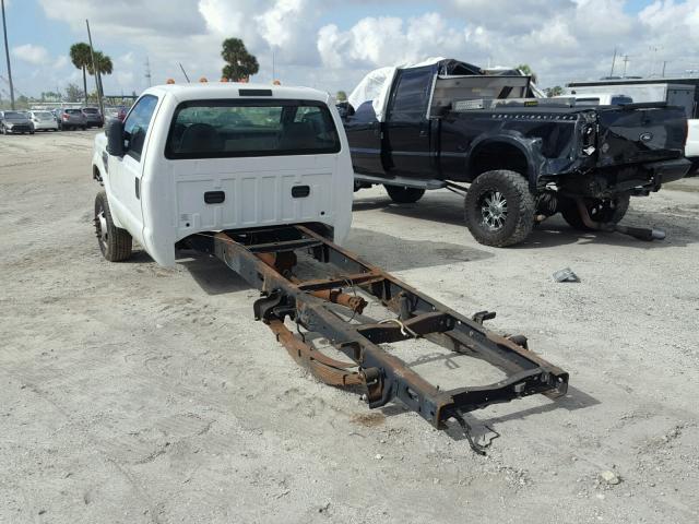 1FDWF37R08EA43553 - 2008 FORD F350 SUPER WHITE photo 3