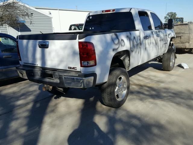 1GTHK23K77F537008 - 2007 GMC SIERRA K25 WHITE photo 4