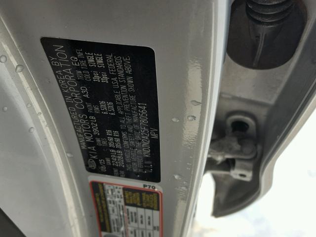 KNDJN2A25F7805641 - 2015 KIA SOUL SILVER photo 10