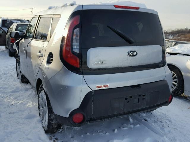 KNDJN2A25F7805641 - 2015 KIA SOUL SILVER photo 3