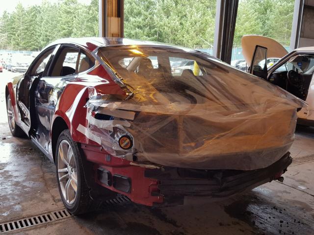 5YJSA1DP2DFP12942 - 2013 TESLA MODEL S RED photo 3