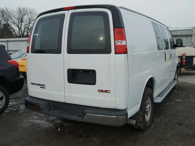 1GTW7AFF2G1904699 - 2016 GMC SAVANA G25 WHITE photo 4