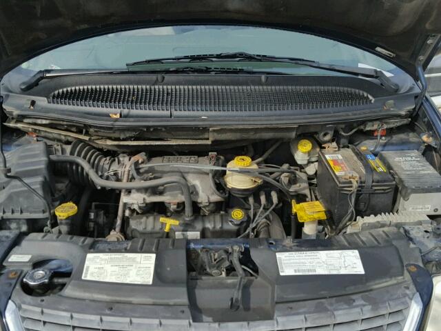 2C8GP64L31R140194 - 2001 CHRYSLER TOWN & COU BLUE photo 7