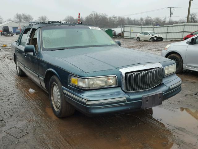 1LNLM82W2SY678976 - 1995 LINCOLN TOWN CAR S GREEN photo 1