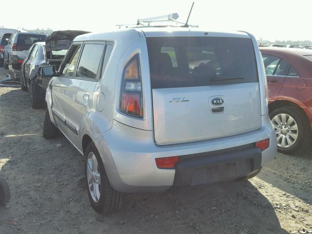 KNDJT2A21A7150344 - 2010 KIA SOUL + SILVER photo 3