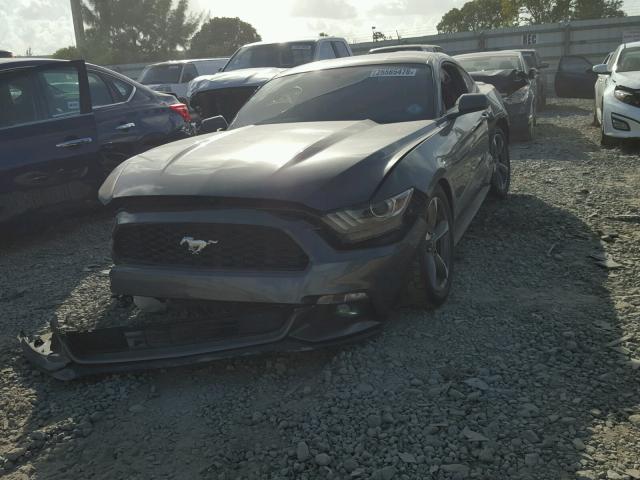 1FA6P8AMXF5374204 - 2015 FORD MUSTANG GRAY photo 2