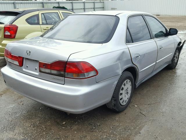 1HGCF86692A065403 - 2002 HONDA ACCORD VAL SILVER photo 4