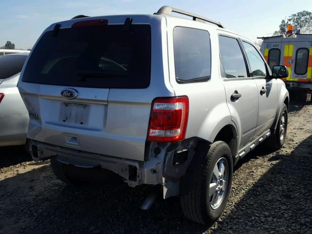 1FMCU0D74AKC03242 - 2010 FORD ESCAPE XLT SILVER photo 4