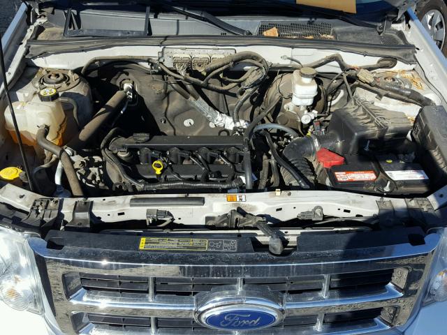 1FMCU0D74AKC03242 - 2010 FORD ESCAPE XLT SILVER photo 7