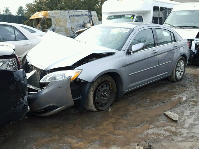 1C3CCBAB1DN636150 - 2013 CHRYSLER 200 LX SILVER photo 2