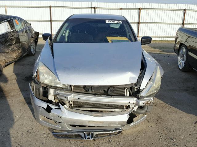 1HGCM55157A042265 - 2007 HONDA ACCORD VAL SILVER photo 9