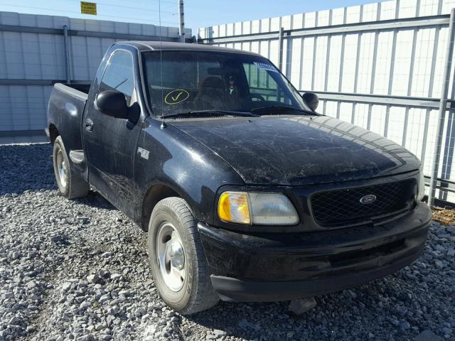 1FTZF072XWKA44615 - 1998 FORD F150 BLACK photo 1