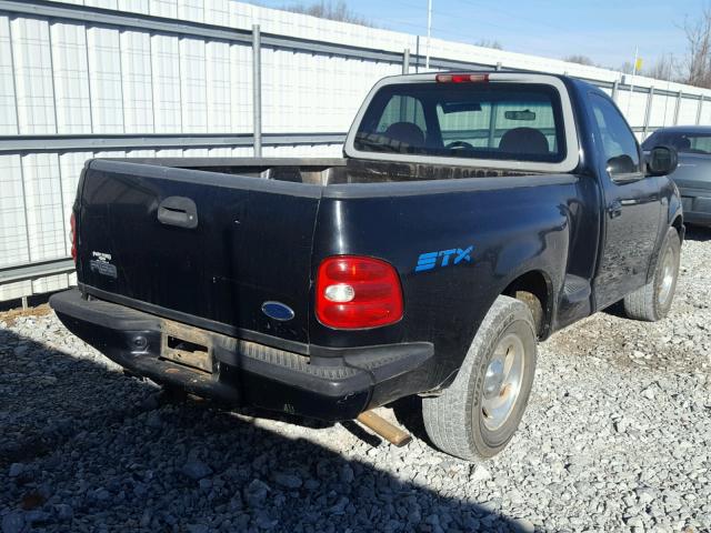 1FTZF072XWKA44615 - 1998 FORD F150 BLACK photo 4