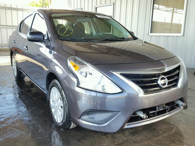 3N1CN7AP7FL931354 - 2015 NISSAN VERSA S GRAY photo 1