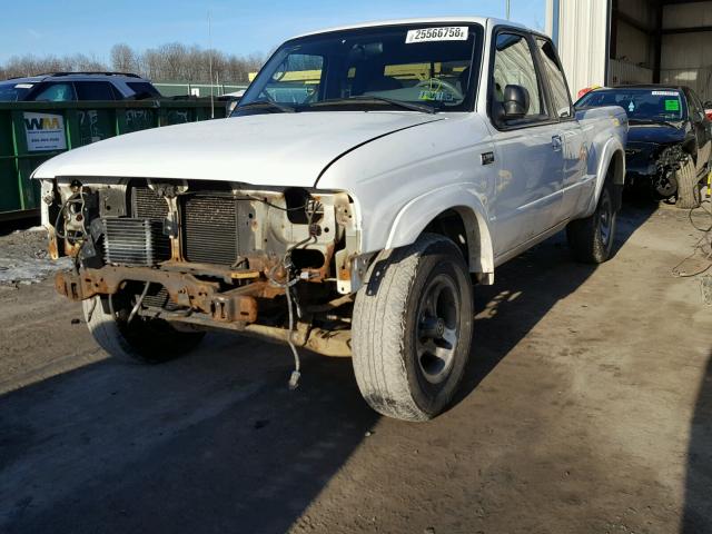 4F4ZR47E52TM09884 - 2002 MAZDA B4000 CAB WHITE photo 2