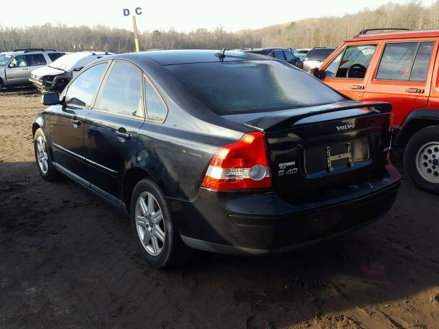 YV1MS382042018716 - 2004 VOLVO S40 2.4I BLACK photo 3