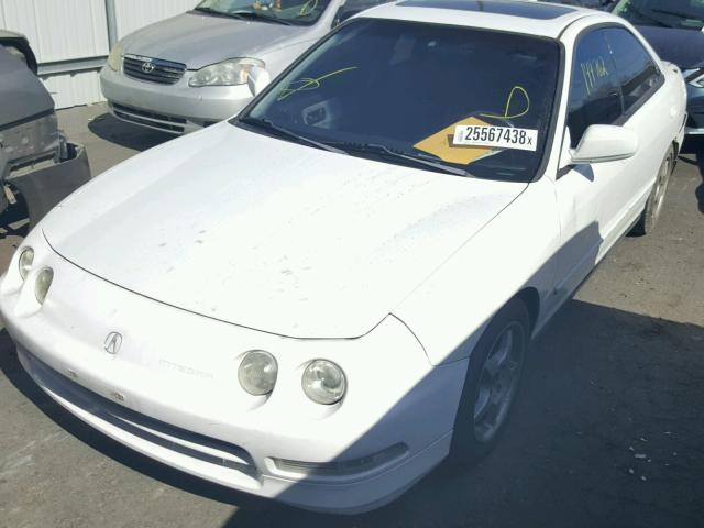 JH4DB7653VS003945 - 1997 ACURA INTEGRA LS WHITE photo 2