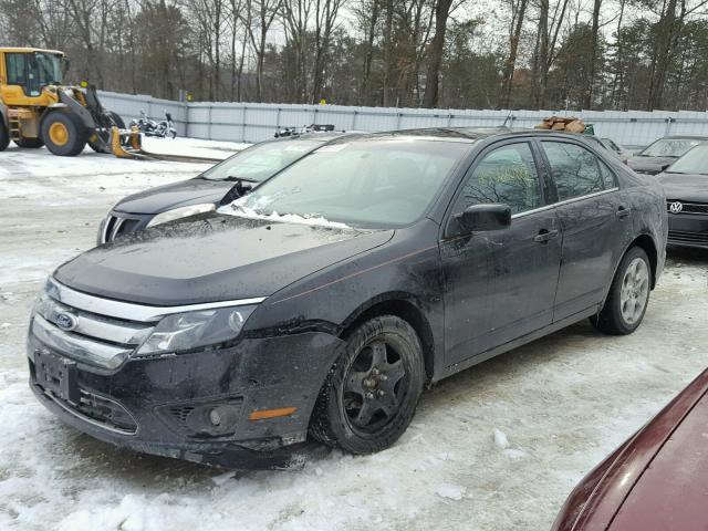 3FAHP0HA0AR420067 - 2010 FORD FUSION SE BLACK photo 2