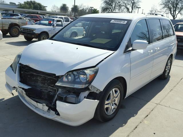 5FNRL38477B046363 - 2007 HONDA ODYSSEY EX WHITE photo 2