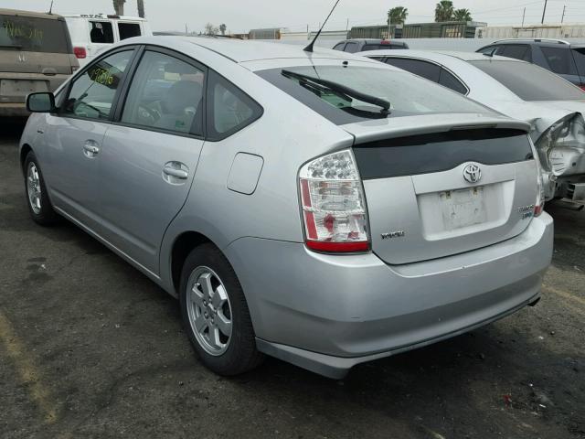 JTDKB20U683299974 - 2008 TOYOTA PRIUS SILVER photo 3