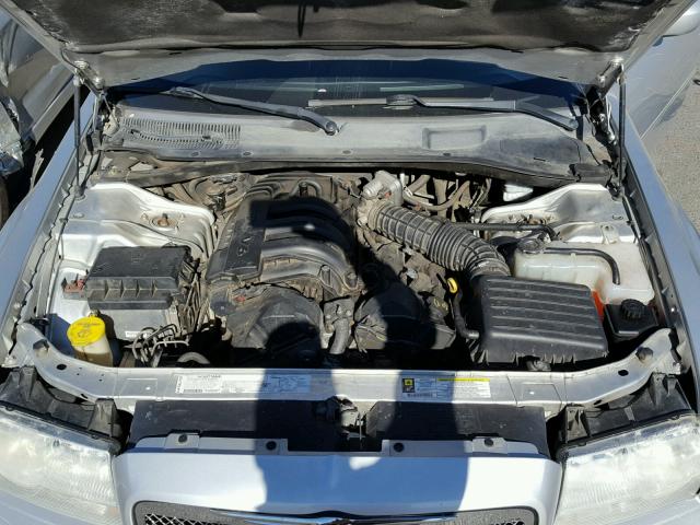 2C3LA43R37H862182 - 2007 CHRYSLER 300 SILVER photo 7