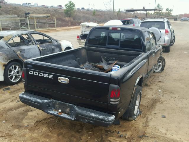 1B7GL22XXYS719736 - 2000 DODGE DAKOTA BLACK photo 4