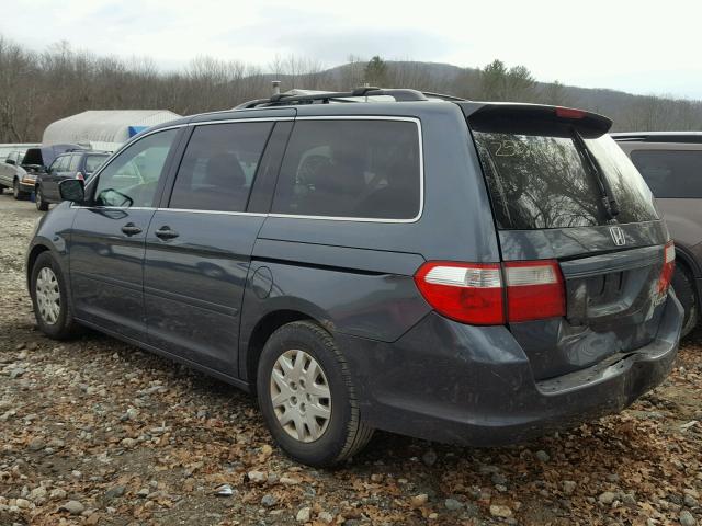 5FNRL382X5B113713 - 2005 HONDA ODYSSEY LX GRAY photo 3