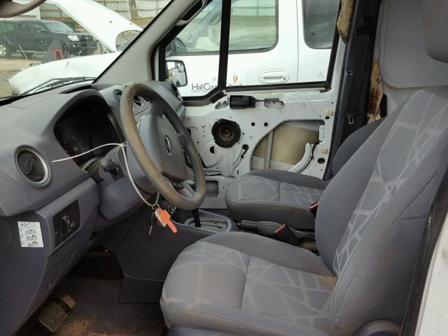 NM0LS7BN0BT054633 - 2011 FORD TRANSIT CO WHITE photo 5