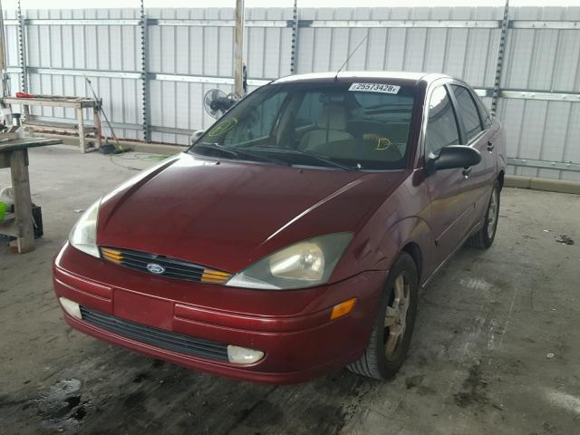 1FAFP383X3W244509 - 2003 FORD FOCUS ZTS BURGUNDY photo 2