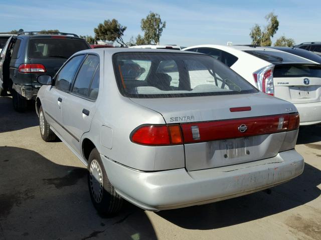 1N4AB41D9VC795617 - 1997 NISSAN SENTRA XE SILVER photo 3