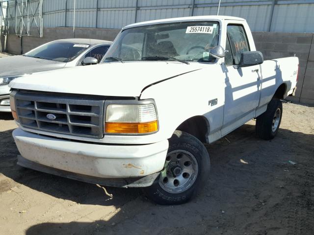 1FTEF14N2SLB67459 - 1995 FORD F150 WHITE photo 2