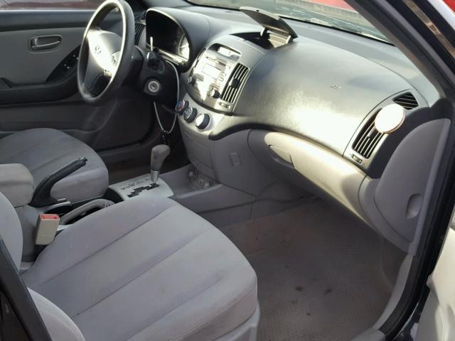 KMHDU46D58U312502 - 2008 HYUNDAI ELANTRA GL BLACK photo 5