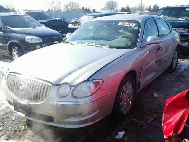 2G4WD582X81266848 - 2008 BUICK LACROSSE C SILVER photo 2