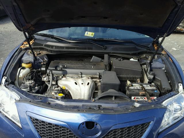 4T1BE46K97U070833 - 2007 TOYOTA CAMRY NEW BLUE photo 7