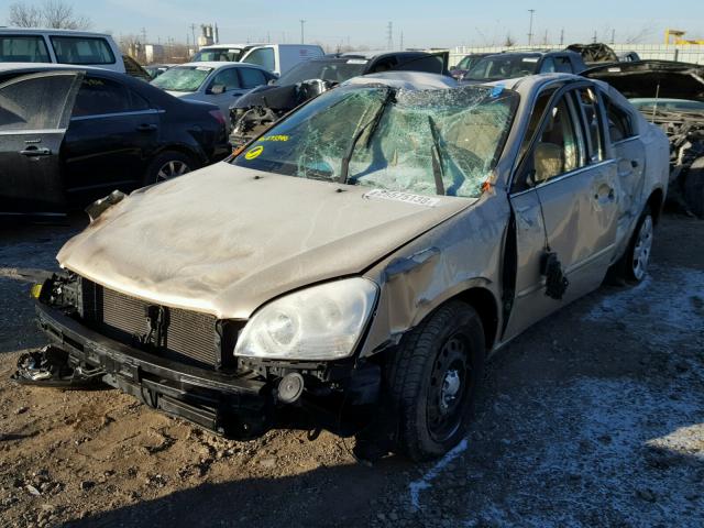 KNAGE123665073346 - 2006 KIA OPTIMA LX GOLD photo 2