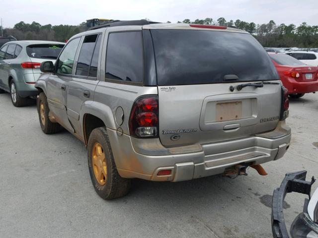 1GNDS13S722359813 - 2002 CHEVROLET TRAILBLAZE GOLD photo 3