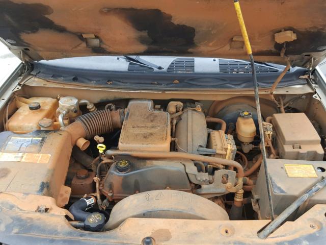 1GNDS13S722359813 - 2002 CHEVROLET TRAILBLAZE GOLD photo 7