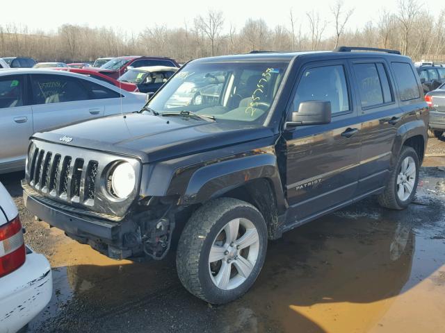 1C4NJRFB3CD633444 - 2012 JEEP PATRIOT LA BLACK photo 2